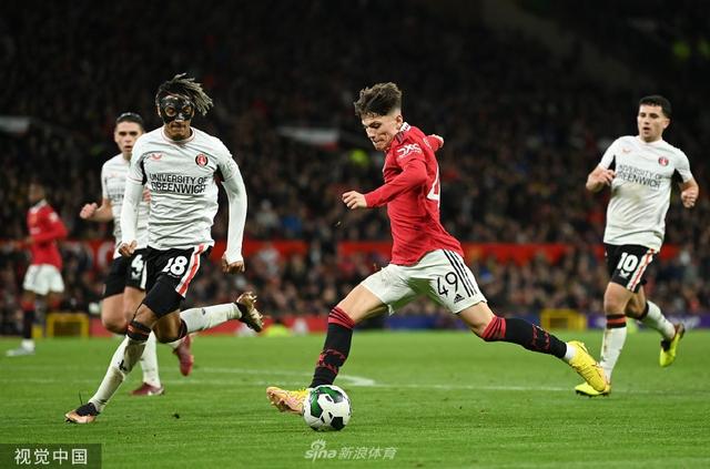 卓越非凡的 卓越非凡的